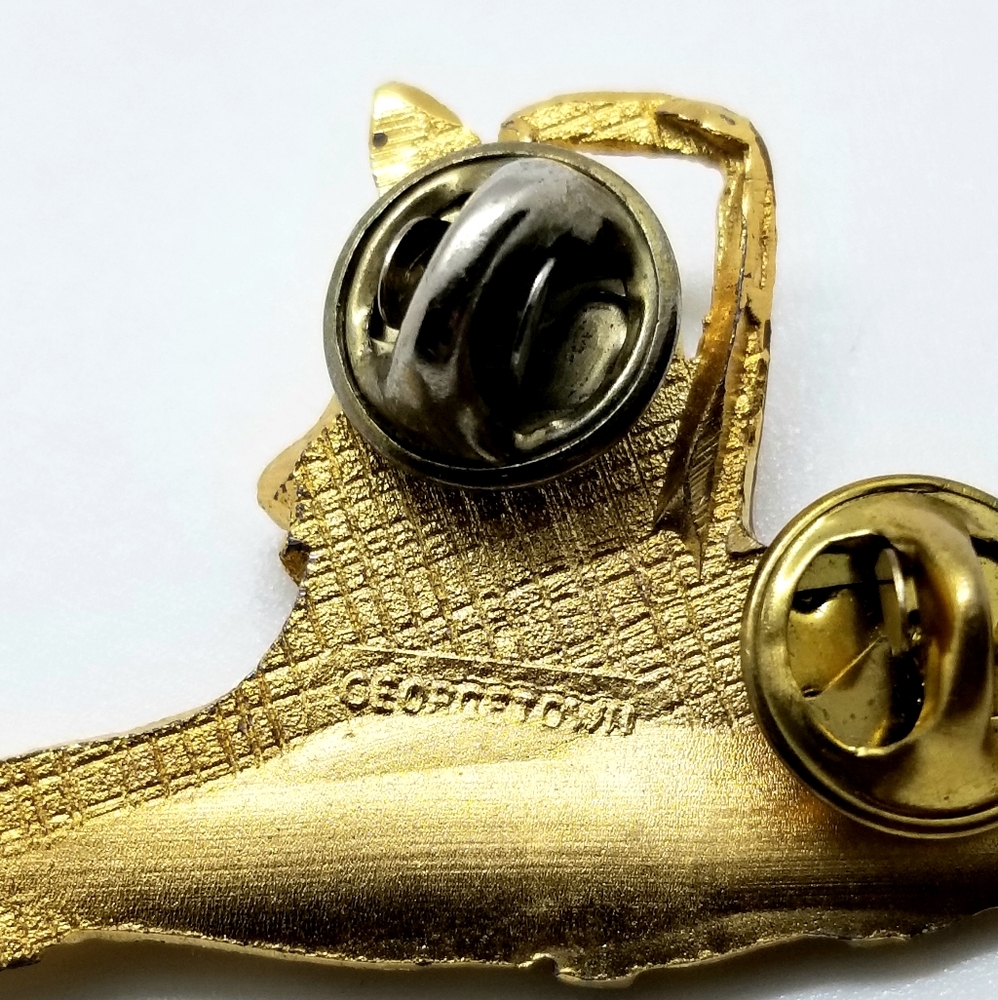 German Shepherd Service Dog Brooch - Picture 4 of 5